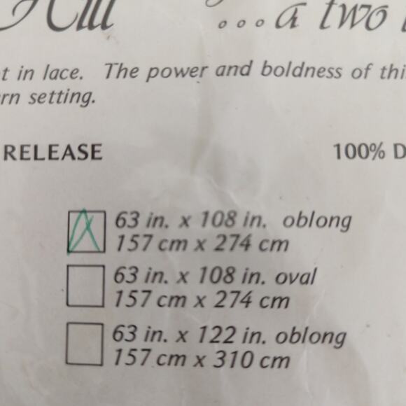 Vintage Beacon Hill by G&W A Two Tone Lace Tablecloth 63" x 108" Oblong - Picture 5 of 11